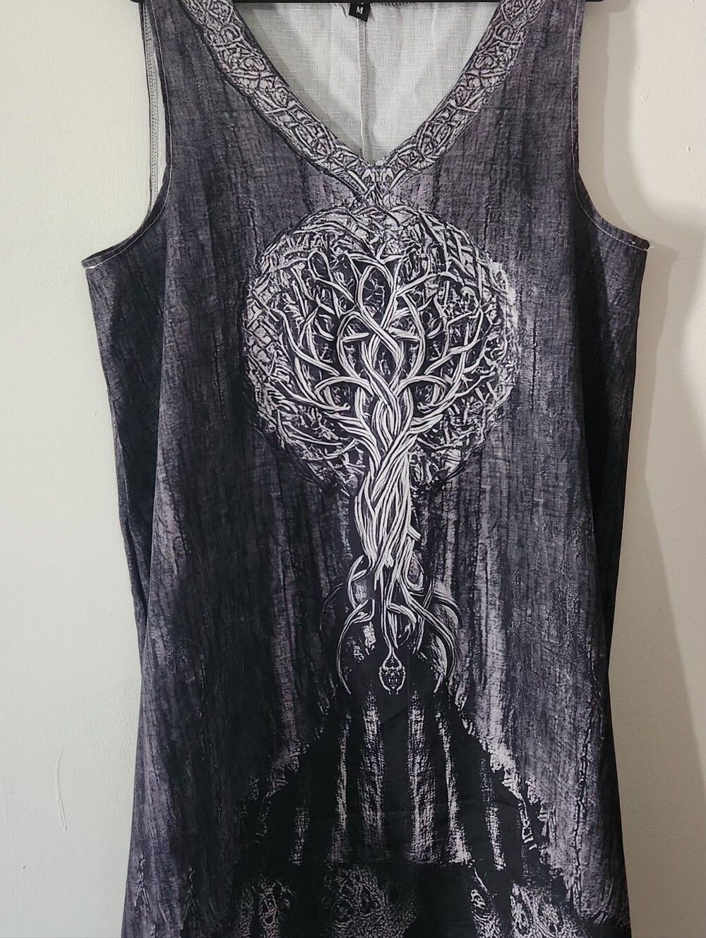 Women's Size M Black & Gray Sleeveless DRESS with Intricate Tree Motif